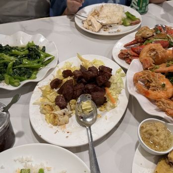 Golden Bull Restaurant - Seafood Near Me - Chicago, Illinois Golden Bull Restaurant - Seafood Near Me - Chicago, Illinois