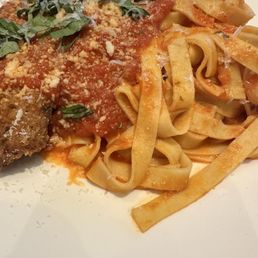 Fettuccine with red sauce