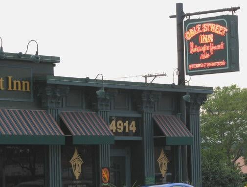 Gale Street Inn Chicago by null
