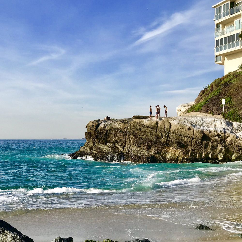 Table Rock Beach - TABLE ROCK BEACH, Laguna Beach, CA! There are Very Cool Look Out, Cliffs on either side, Too! - Beaches Near Me - Laguna Beach, California Table Rock Beach - TABLE ROCK BEACH, Laguna Beach, CA! There are Very Cool Look Out, Cliffs on either side, Too! - Beaches Near Me - Laguna Beach, California