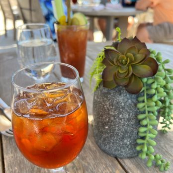Brooks' Bar & Deck - Ice tea great Bloody Mary - Sports Bars Near Me - Stateline, Nevada
