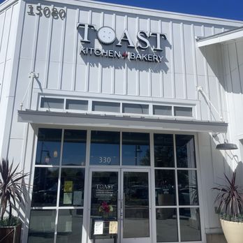 Toast Kitchen & Bakery - Outside - Breakfast & Brunch Near Me - Tustin, California