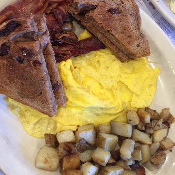 Daddy O's - Big breakfast. Asked for scrambled eggs. These were flat fake eggs. - American Near Me - Oxford, Maine Daddy O's - Big breakfast. Asked for scrambled eggs. These were flat fake eggs. - American Near Me - Oxford, Maine
