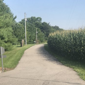 Big 4 Trail - Northbound from the no name park - Hiking Near Me - Thorntown, Indiana Big 4 Trail - Northbound from the no name park - Hiking Near Me - Thorntown, Indiana