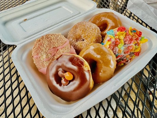 The Mini Donut Company by null