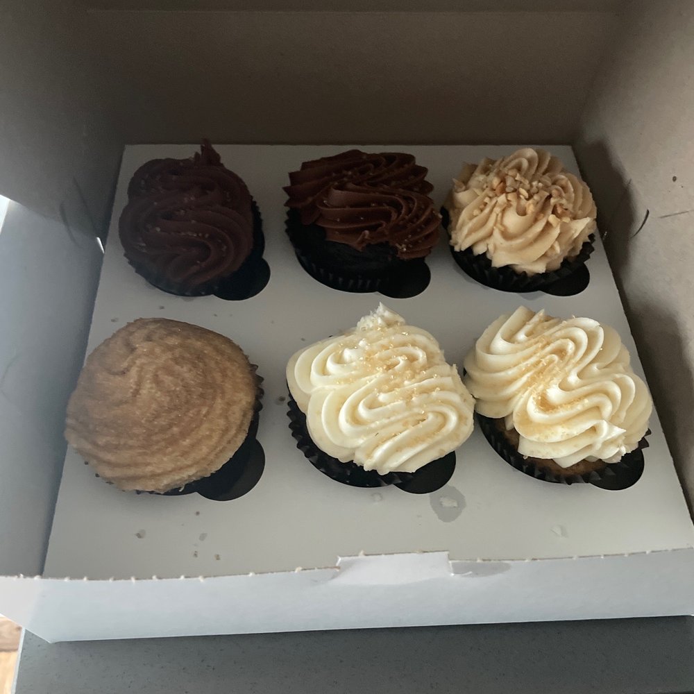 Yummy Cupcakes - Desserts Near Me - Burbank, California Yummy Cupcakes - Desserts Near Me - Burbank, California