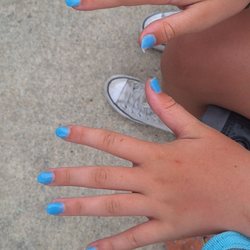 French Nails & Spa - They are bad