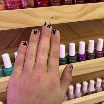Paint Nail Bar - Garden Oaks - Nails done by Elma at Paint Garden Oaks. She always exceeds my expectations. - Cosmetics & Beauty Supply Near Me - Houston, Texas Paint Nail Bar - Garden Oaks - Nails done by Elma at Paint Garden Oaks. She always exceeds my expectations. - Cosmetics & Beauty Supply Near Me - Houston, Texas