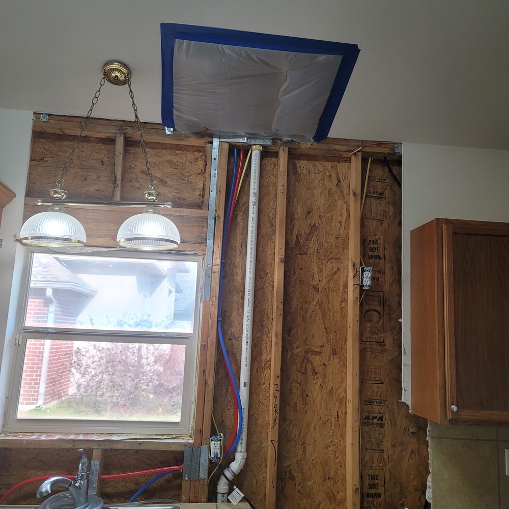 Slide of RoofClaim.com