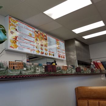 Waipahu Cafe - Interior - Diners Near Me - Waipahu, Hawaii