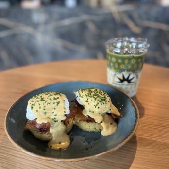Long Weekend Cafe - Cafes Near Me - Houston, Texas Long Weekend Cafe - Cafes Near Me - Houston, Texas
