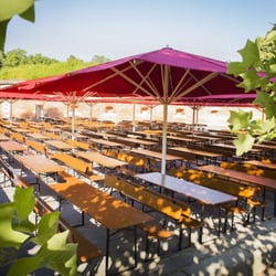 Barfüßer Biergarten im Glacis - Barfüßer Biergarten im Glacis