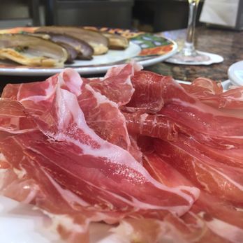 Cal Pep - Mediterranean Near Me - Barcelona, B Cal Pep - Mediterranean Near Me - Barcelona, B