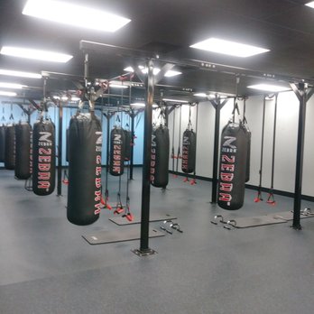 Burn Boot Camp - TRX bands and boxing - Boot Camps Near Me - Troy, Michigan
