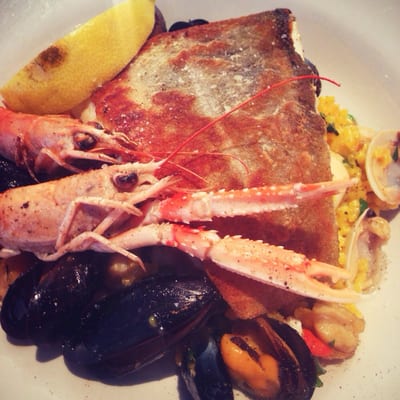 Hooked Seafood by null