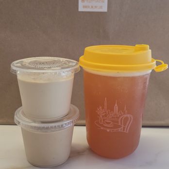 Wen In Ny - Jasmine Guava Iced Tea Jasmine Pudding (lighter color) Oolong Pudding (darker color) - Coffee & Tea Near Me - New York, New York