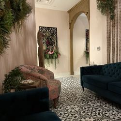 Scents of Serenity Organic Spa - Relaxation/waiting area