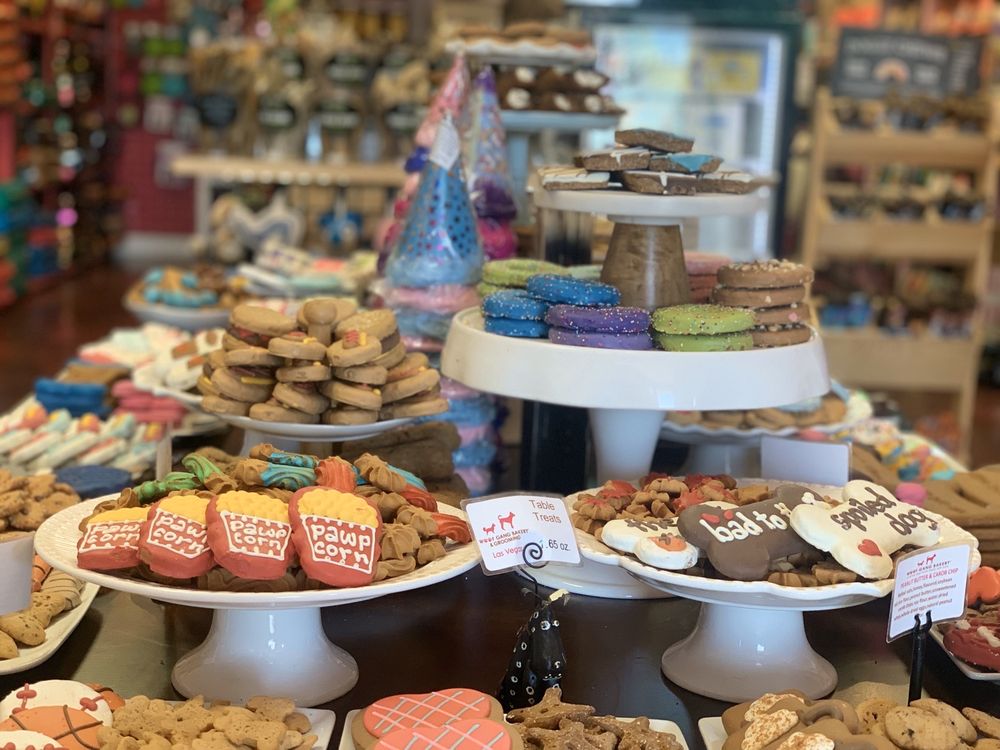 WOOF GANG BAKERY & GROOMING 300 Photos & 244 Reviews Pet Groomers 7080 N Durango Dr, Las