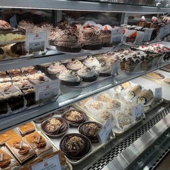 Yalaha Bakery - Bakery - Bakeries Near Me - Yalaha, Florida Yalaha Bakery - Bakery - Bakeries Near Me - Yalaha, Florida
