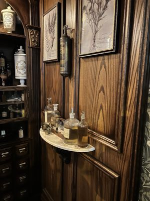 PREQUEL & CO. APOTHECARY by null