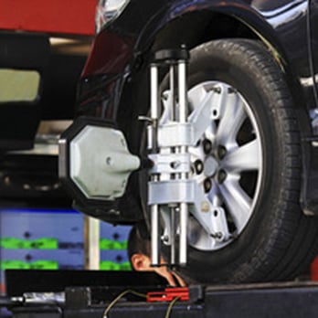 Universal Tyres & Auto Centre - Tires Near Me - Leeds, XWY