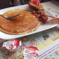 Restaurant Chez Claudine - Kids pancake with bacon
