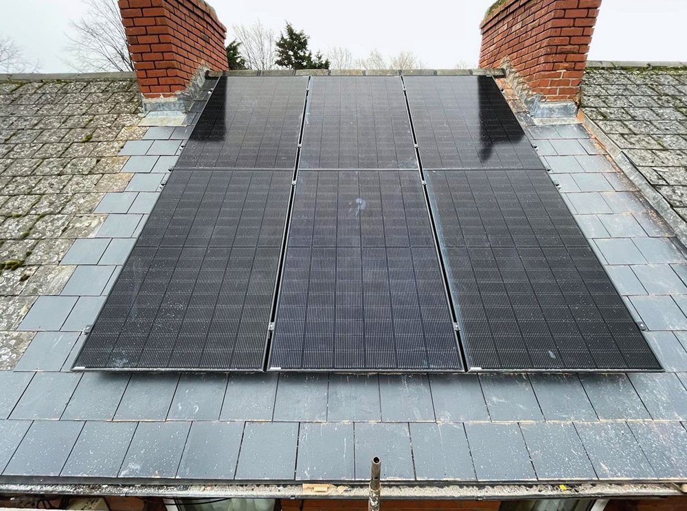 Slide of Tobin Hill Roofing