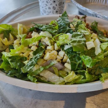Chipotle Mexican Grill - Sofritas Bowl - Fast Food Near Me - Fairview Heights, Illinois