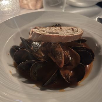 Piccolo Sogno - More mussels - Italian Near Me - Chicago, Illinois Piccolo Sogno - More mussels - Italian Near Me - Chicago, Illinois