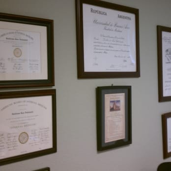 Valenzuela Guillermo MD - Inside Dr. Valenzuela's office. - Internal Medicine Near Me - Plantation, Florida Valenzuela Guillermo MD - Inside Dr. Valenzuela's office. - Internal Medicine Near Me - Plantation, Florida