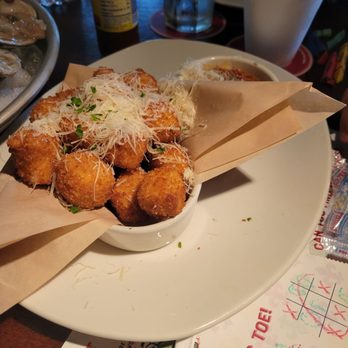 Pappadeaux Seafood Kitchen - Mozzarella cheese balls - Cajun/Creole Near Me - Alpharetta, Georgia Pappadeaux Seafood Kitchen - Mozzarella cheese balls - Cajun/Creole Near Me - Alpharetta, Georgia