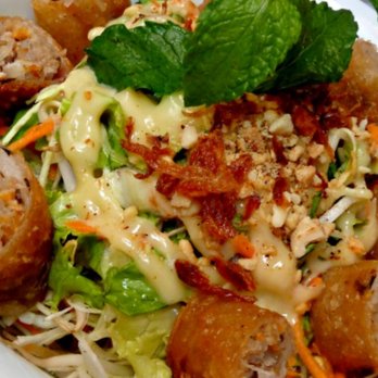 Soleil d'Hanoï - Salade nems - Vietnamese Near Me - Toulouse, 31 Soleil d'Hanoï - Salade nems - Vietnamese Near Me - Toulouse, 31