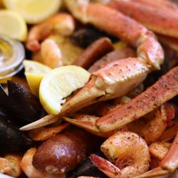 Sea Island Shrimp House - Sea Island Boil