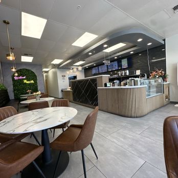 Happy Tea - Great atmosphere to hang out and grab a drink. - Bubble Tea Near Me - Bakersfield, California Happy Tea - Great atmosphere to hang out and grab a drink. - Bubble Tea Near Me - Bakersfield, California