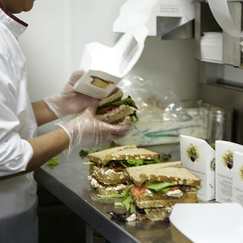 Pret A Manger - a man preparing sandwiches - Sandwiches Near Me - New York, New York Pret A Manger - a man preparing sandwiches - Sandwiches Near Me - New York, New York