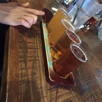 CRAFThouse - Flight. - New American Near Me - San Marcos, Texas