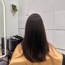 Golden Hands Salon