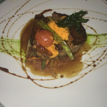 The Explorean - Steak and sweet potatoes - Hotels Near Me - Cozumel, ROO