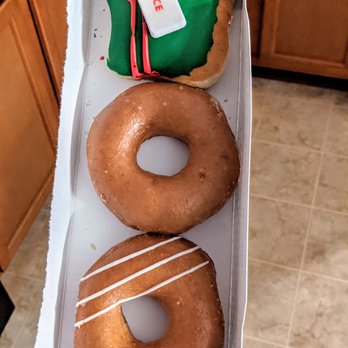 Krispy Kreme - Gingerbread Cheesecake, Gingerbread Glazed, Sugar Cookie Filled Donuts - Donuts Near Me - Charlotte, North Carolina Krispy Kreme - Gingerbread Cheesecake, Gingerbread Glazed, Sugar Cookie Filled Donuts - Donuts Near Me - Charlotte, North Carolina