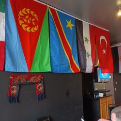 Yapi Mediterranean Subs and Sandwiches - Dine in area