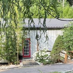 Wood Element - Clinic and Training Studio on Green Mountain