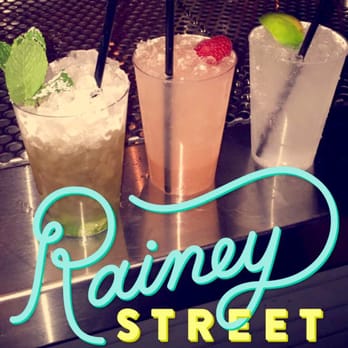 Half Step - Georgia Mint Julep (left) & some other tasties - Cocktail Bars Near Me - Austin, Texas Half Step - Georgia Mint Julep (left) & some other tasties - Cocktail Bars Near Me - Austin, Texas