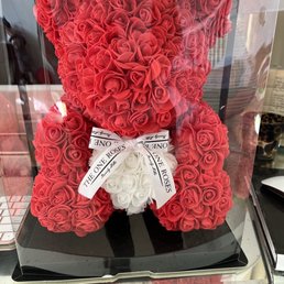 Rose Bear in red with white heart