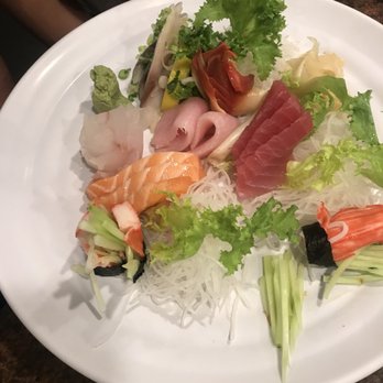 Nagahama - Sashimi Deluxe Plate - Japanese Near Me - Long Beach, New York
