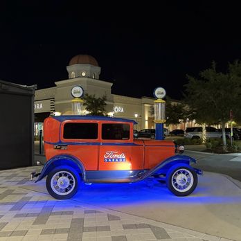 Ford's Garage Gainesville - Outside in front of the restaurant. - Burgers Near Me - Gainesville, Florida Ford's Garage Gainesville - Outside in front of the restaurant. - Burgers Near Me - Gainesville, Florida