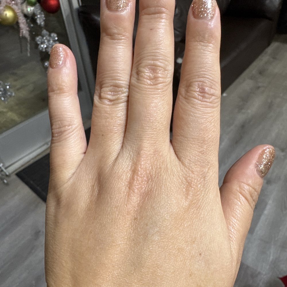Gel manicure