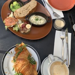 Tea Connection - Nice branch with variety of choices  and affordable prices