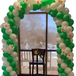 Balloon Magic-Gorilla Grams - Balloon Arch back drop