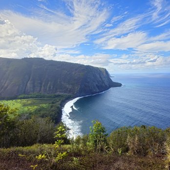Waipi’o Valley Lookout - Hiking Near Me - Honokaa, Hawaii Waipi’o Valley Lookout - Hiking Near Me - Honokaa, Hawaii