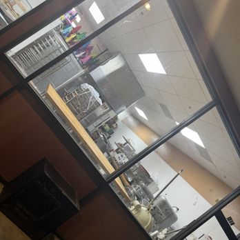 Grullense Market Lemoore - Outside where you can watch them bake - Meat Shops Near Me - Lemoore, California